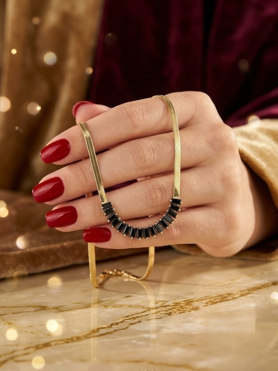 سلسلة باجيت فصوص زيركون سوداء دهبي ستانلس بيور عيار 316