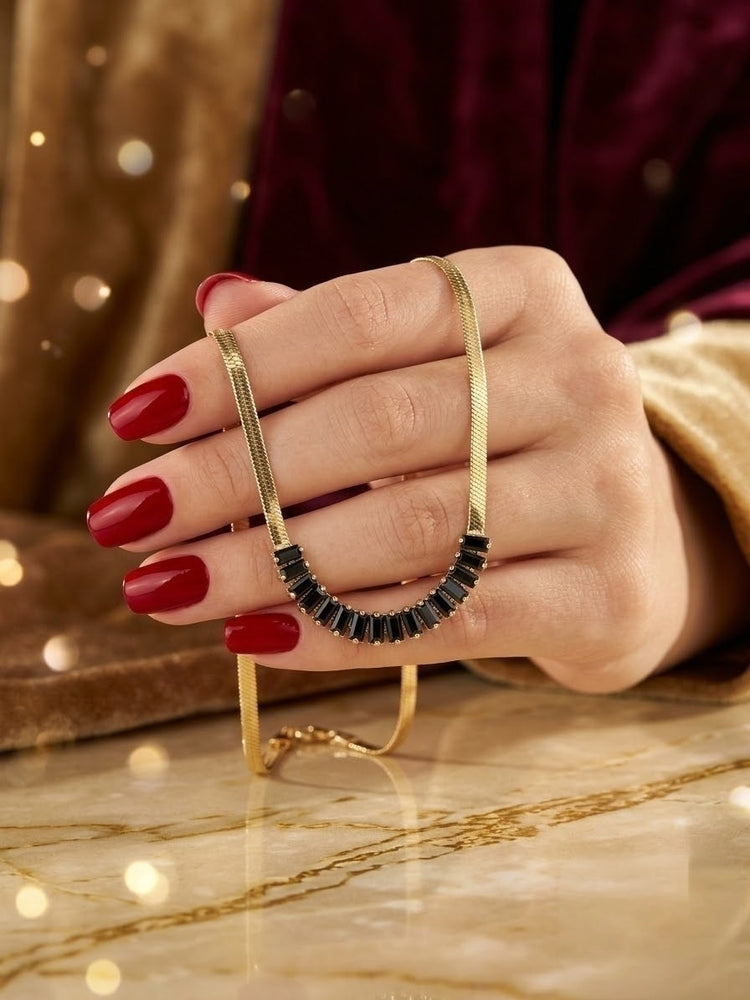 سلسلة باجيت فصوص زيركون سوداء دهبي ستانلس بيور عيار 316