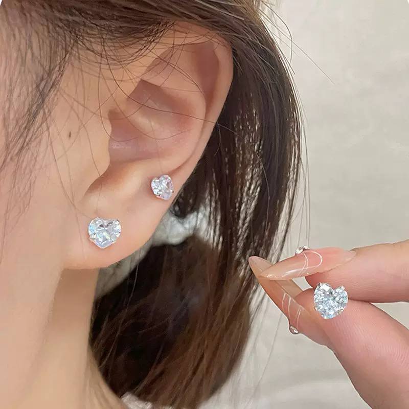 Gold Heart Zircon Stone Stainless Steel Gold Plated Flat Back Piercing