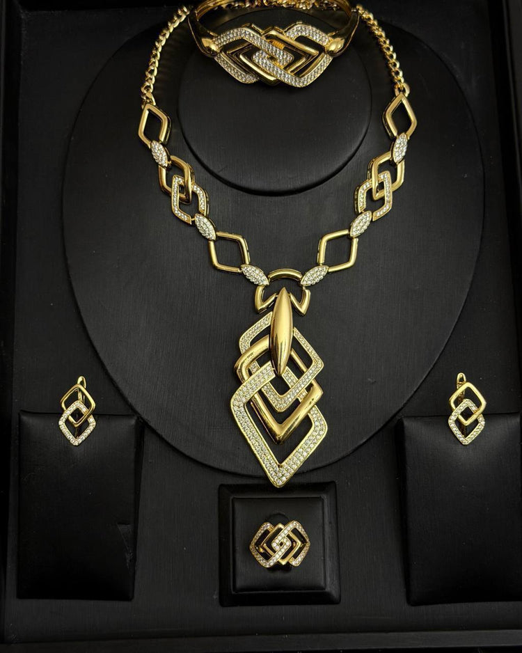 Gold Interlocking Diamond Zircon Stone Stainless Steel Gold Plated Jewellery Set